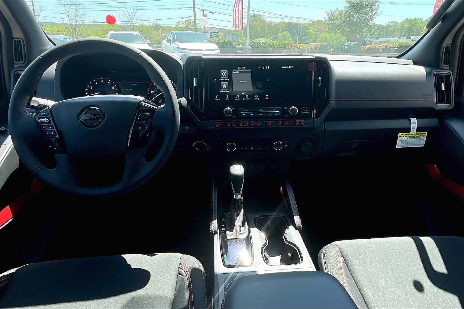 2025 Nissan Frontier PRO-4X - Photo 11