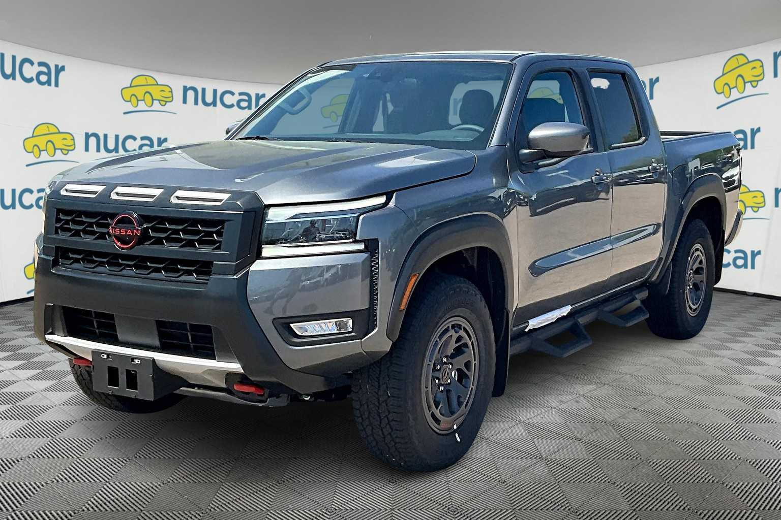 2025 Nissan Frontier PRO-4X - Photo 3