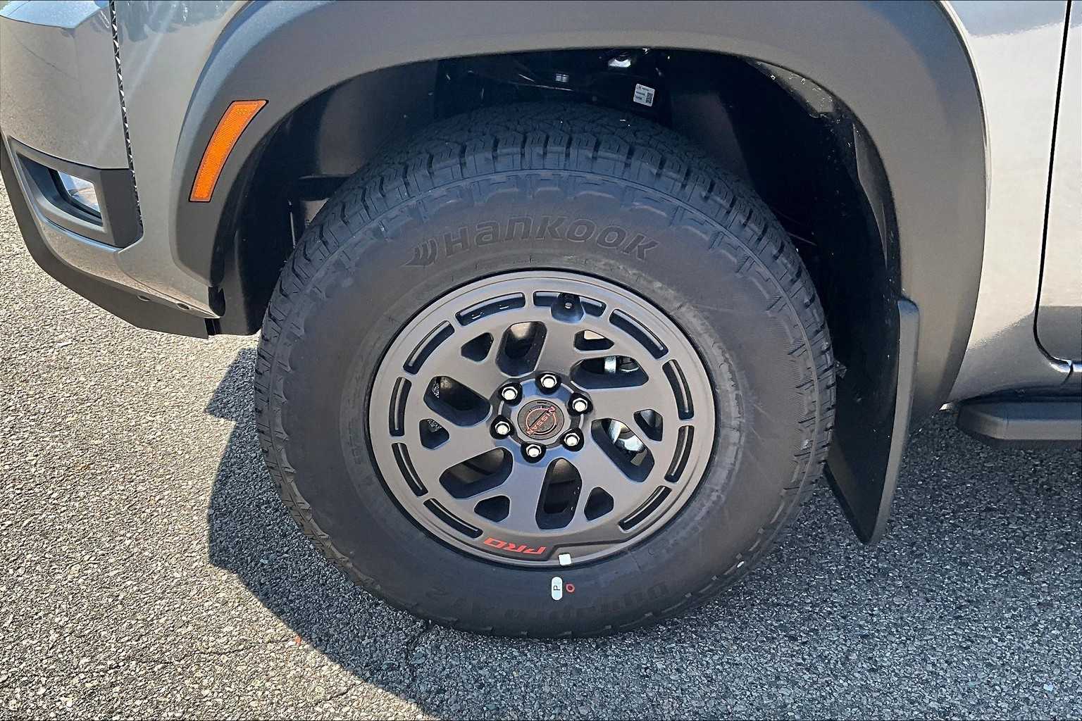 2025 Nissan Frontier PRO-4X - Photo 7