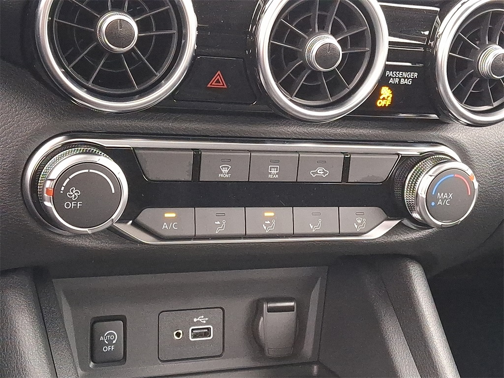 2025 Nissan Sentra S - Photo 11