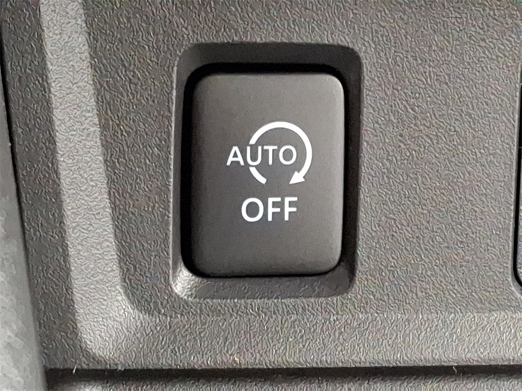 2025 Nissan Sentra S - Photo 16