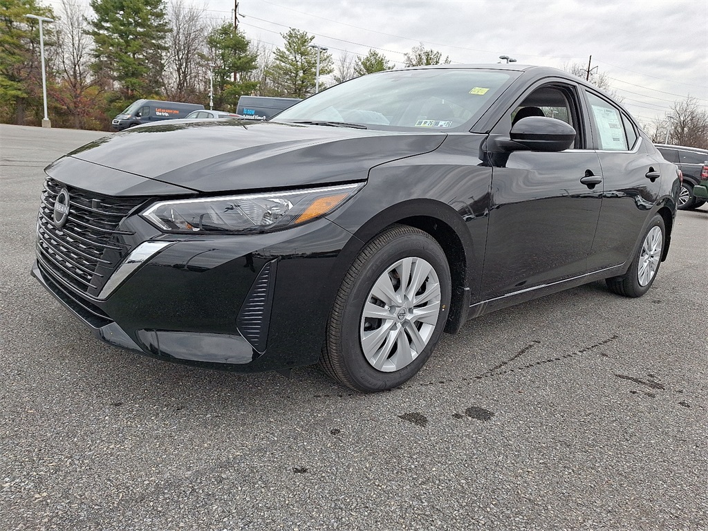 2025 Nissan Sentra S - Photo 2