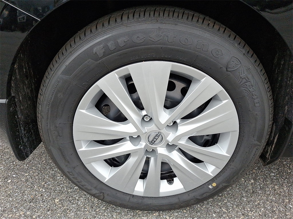 2025 Nissan Sentra S - Photo 5