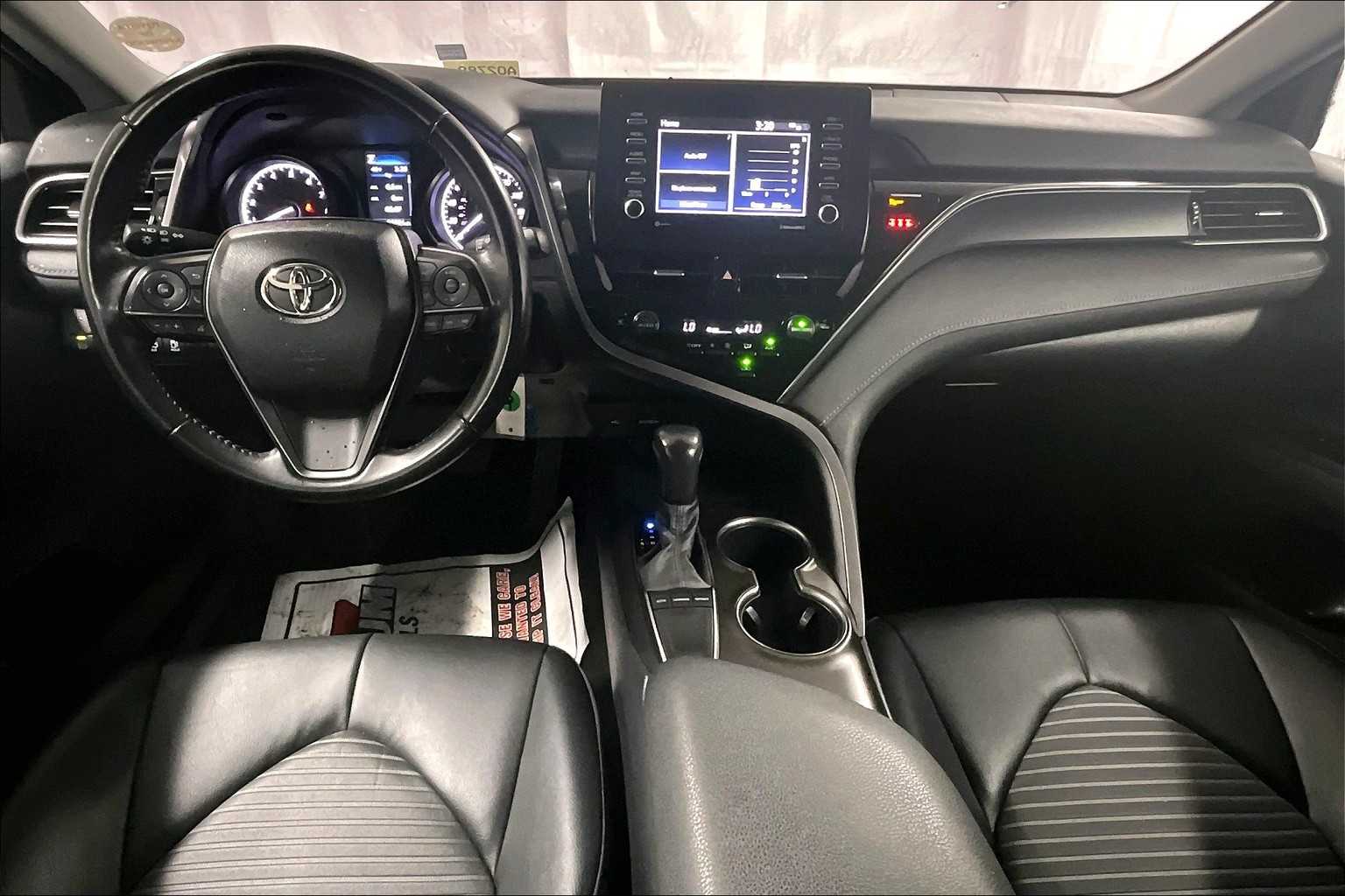 2023 Toyota Camry SE - Photo 21