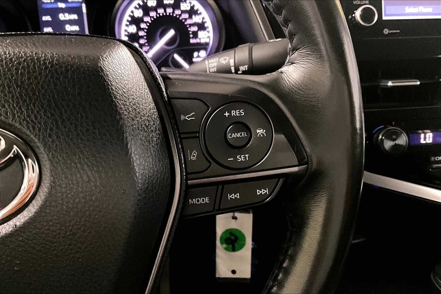 2023 Toyota Camry SE - Photo 23
