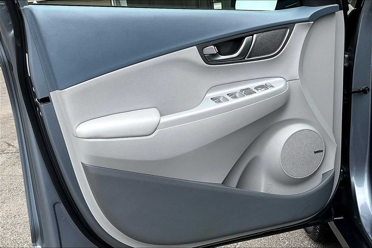 2021 Hyundai Kona Electric Ultimate - Photo 9