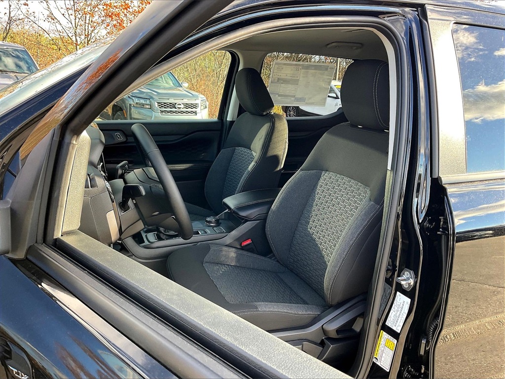 2025 Ford Ranger XLT - Photo 11