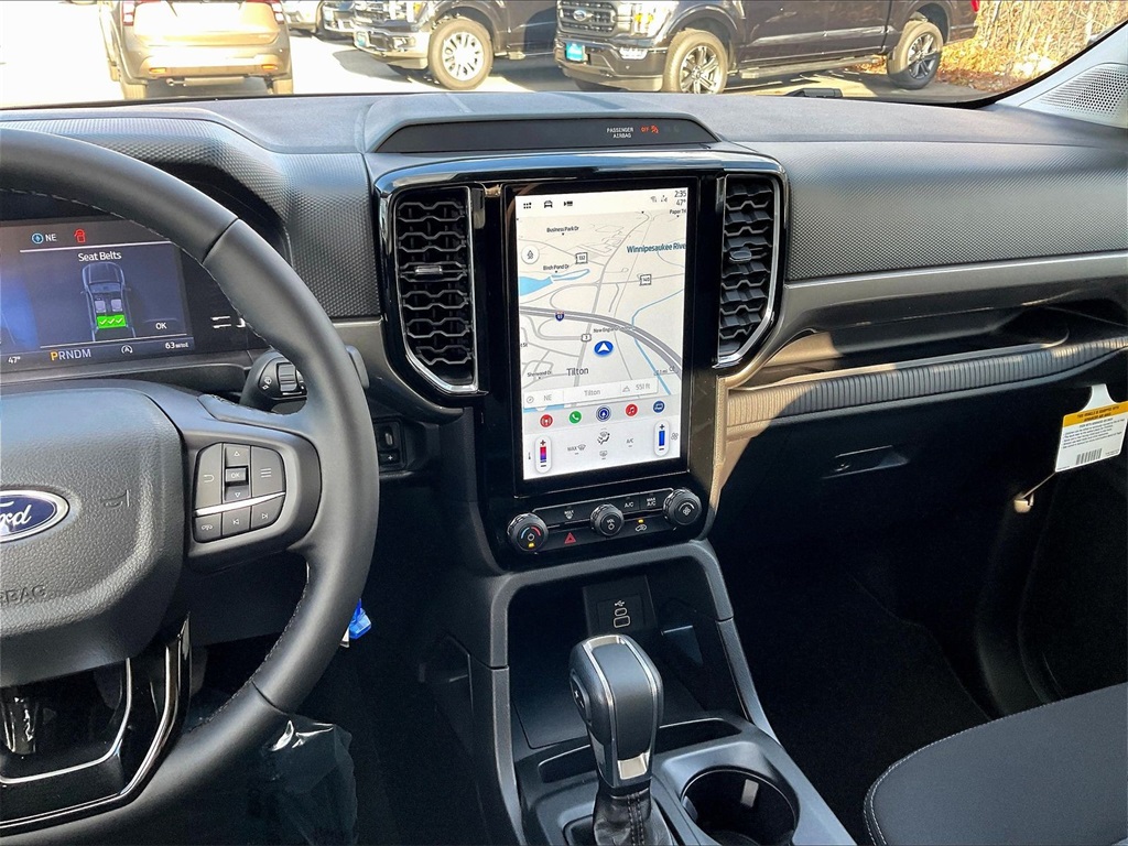 2025 Ford Ranger XLT - Photo 13