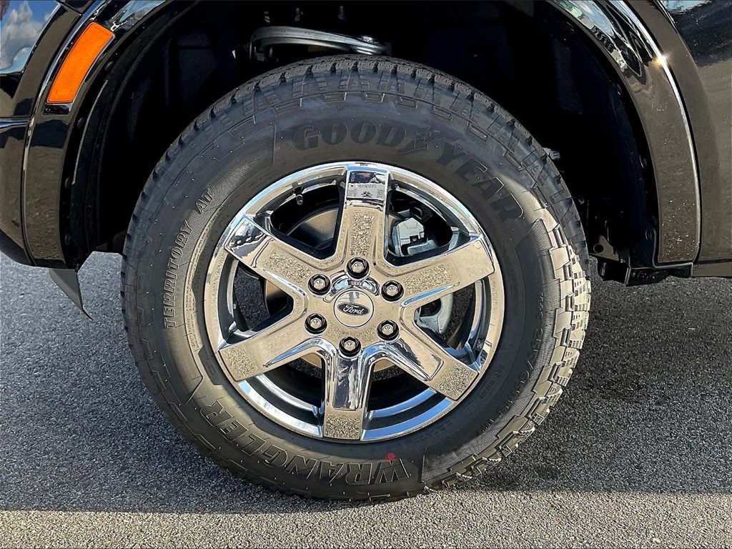 2025 Ford Ranger XLT - Photo 8