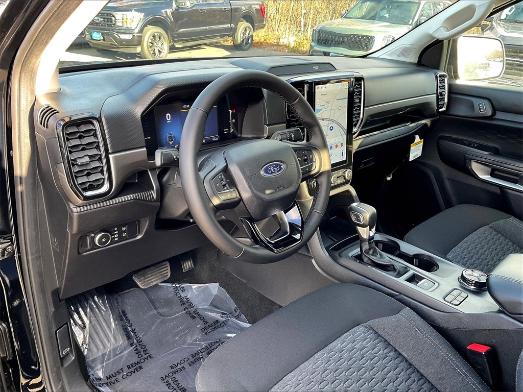 2025 Ford Ranger XLT - Photo 9
