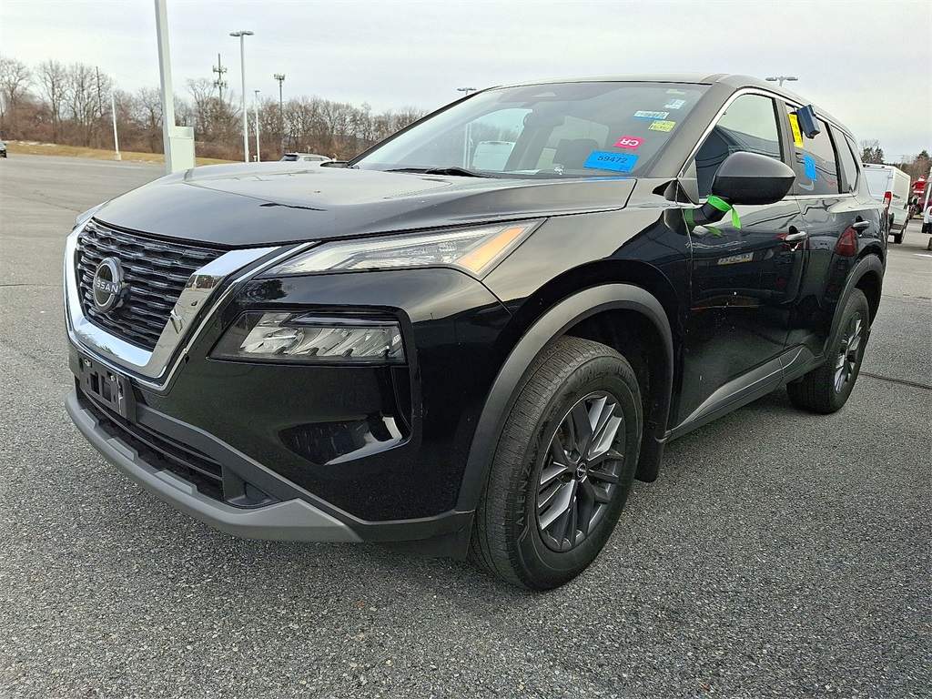 2023 Nissan Rogue S - Photo 3