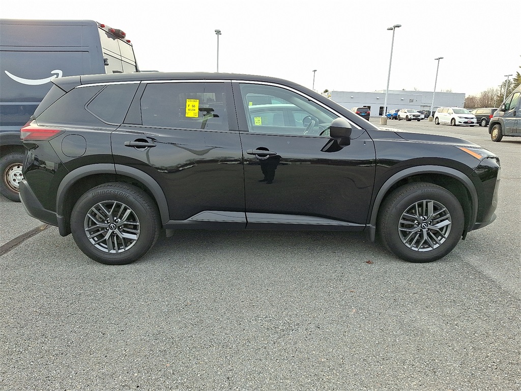 2023 Nissan Rogue S - Photo 7