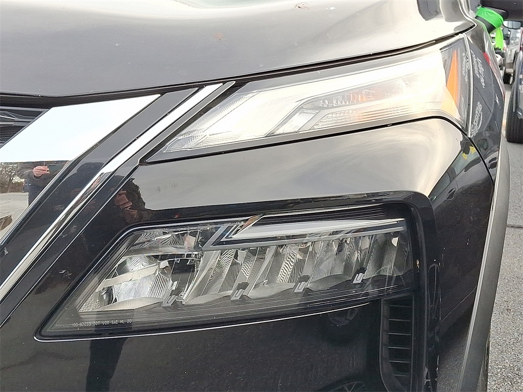 2023 Nissan Rogue S - Photo 9