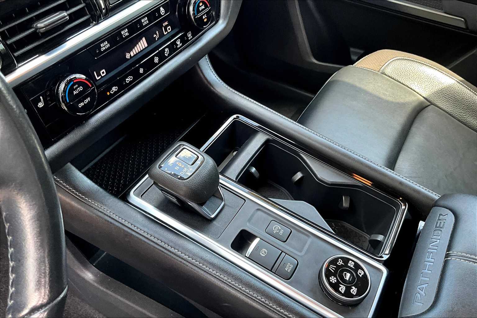 2022 Nissan Pathfinder SL - Photo 21