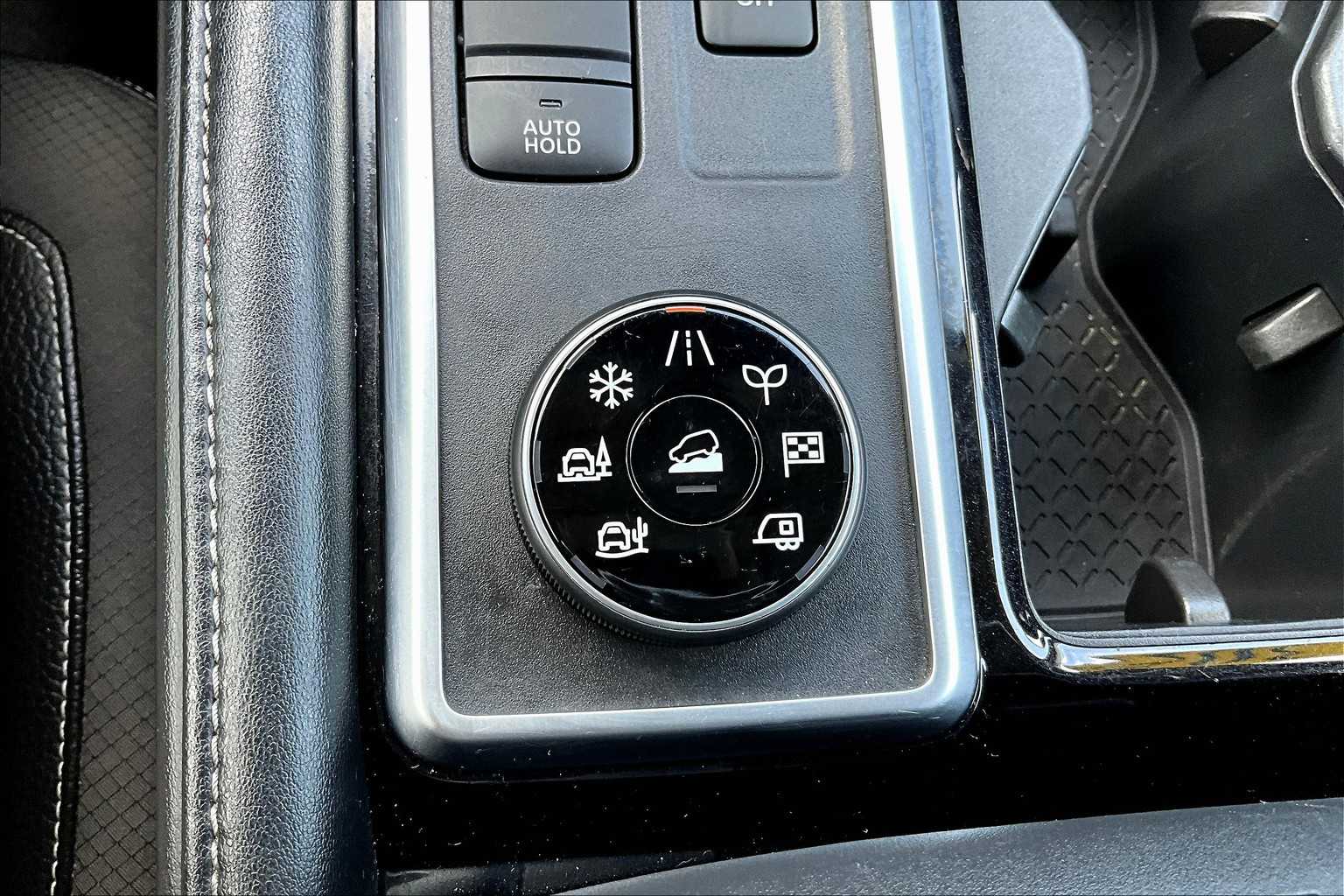 2022 Nissan Pathfinder SL - Photo 27