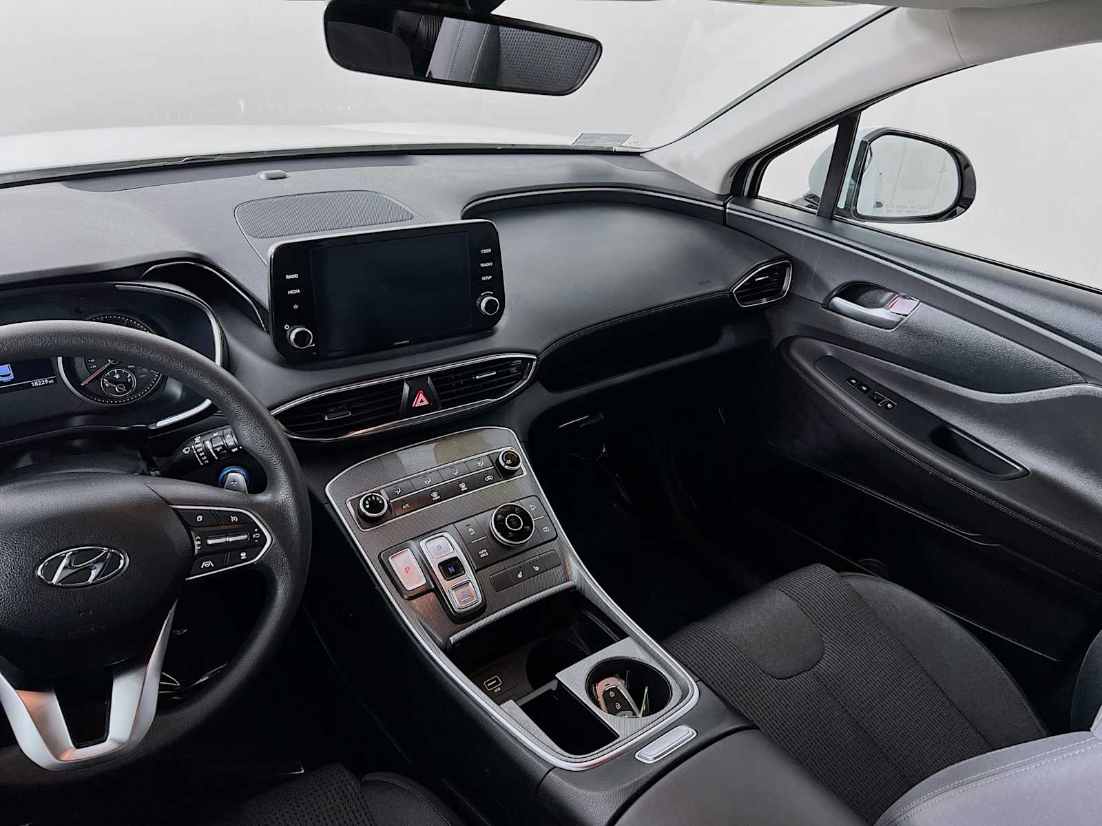 2022 Hyundai Santa Fe SEL - Photo 23