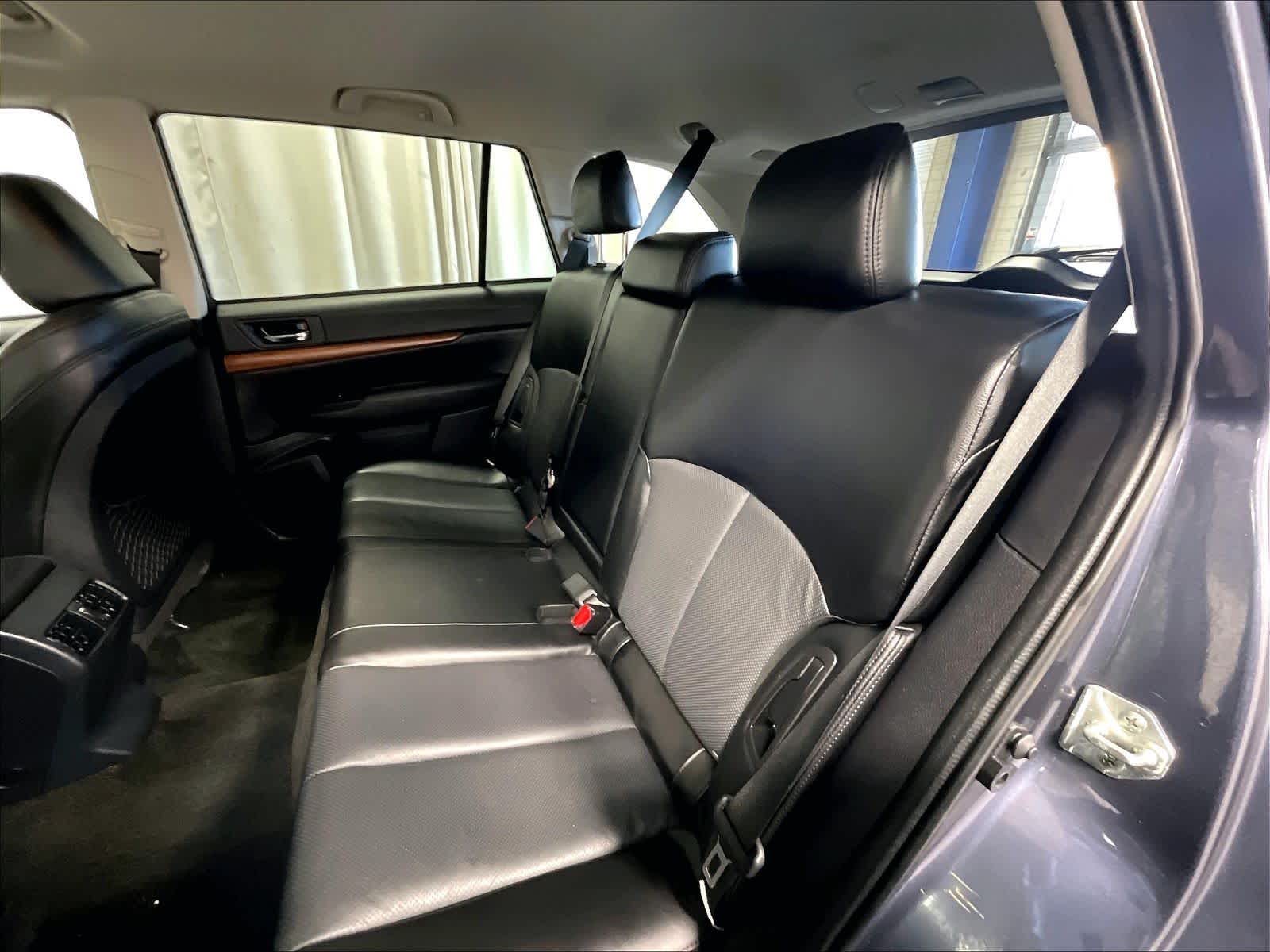 2014 Subaru Outback 2.5i Limited - Photo 15