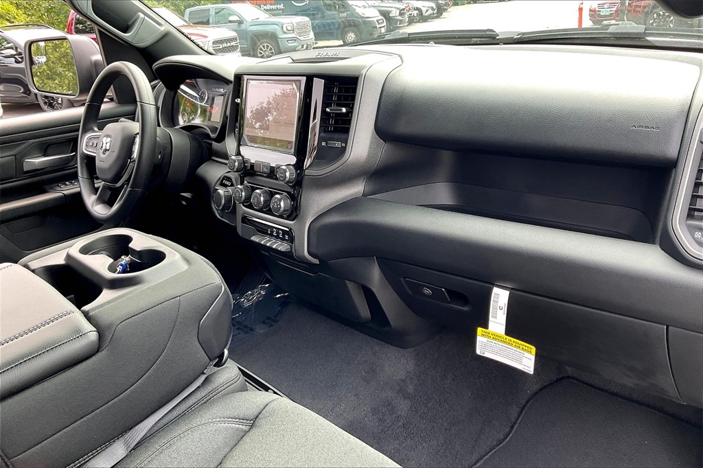 2026 Ram 1500 Tradesman - Photo 10