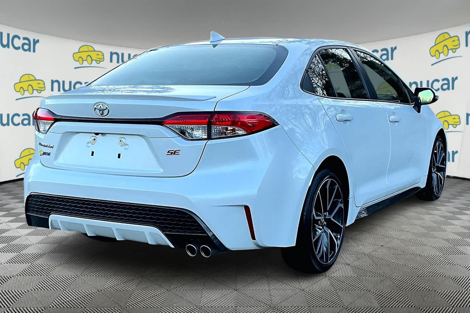 2022 Toyota Corolla SE - Photo 6