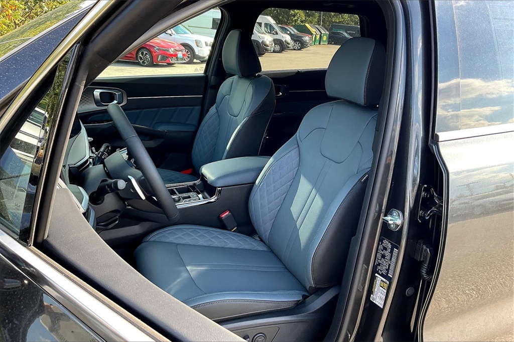 2025 Kia Sorento Hybrid SX Prestige - Photo 11
