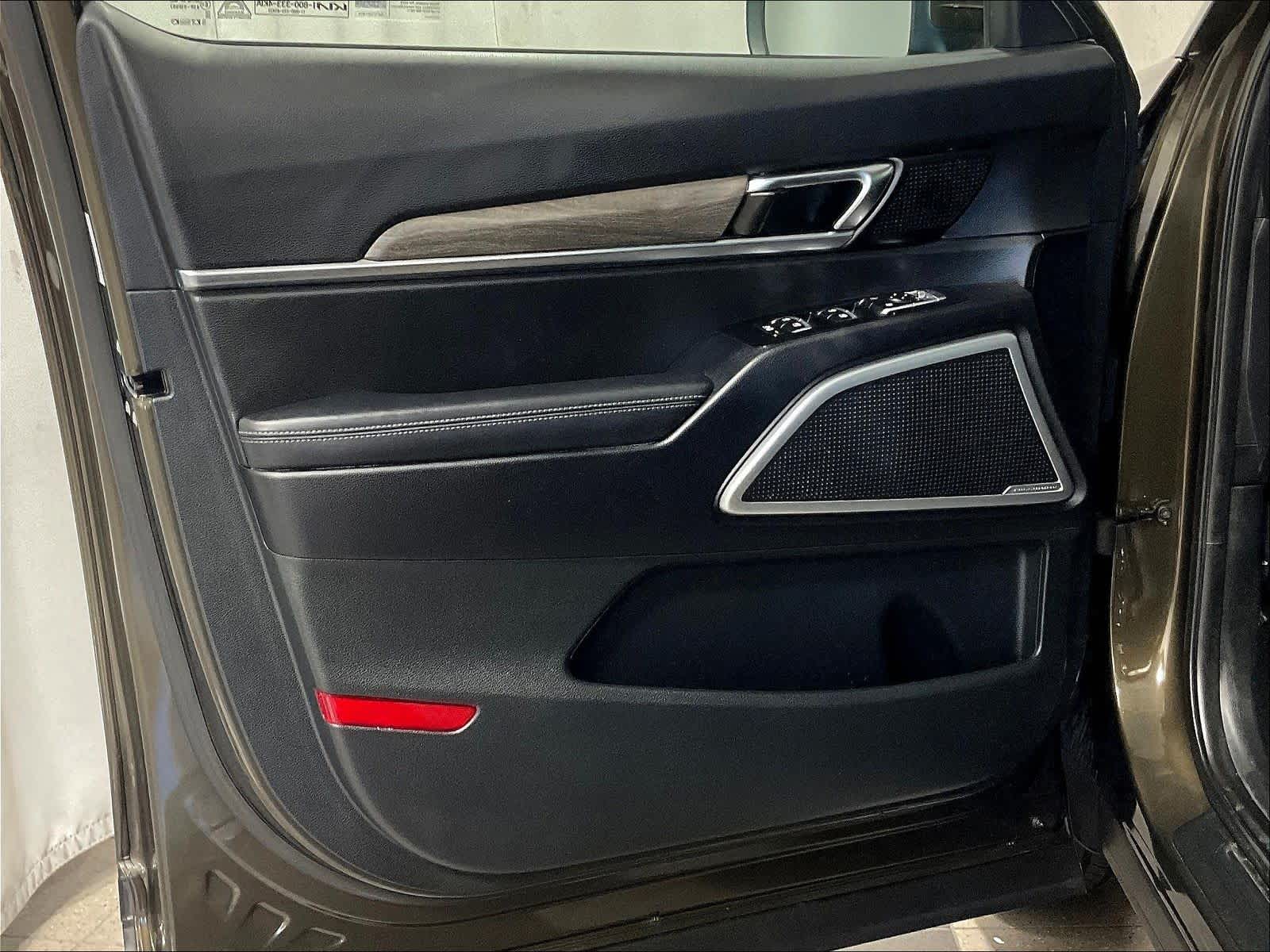 2022 Kia Telluride EX - Photo 9