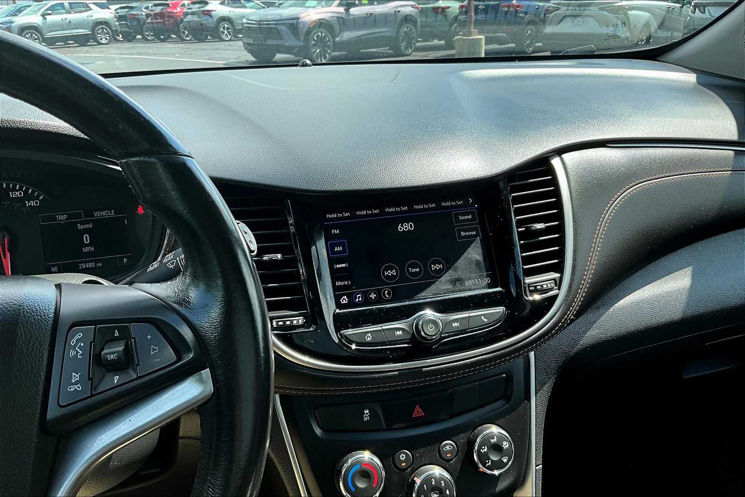 2022 Chevrolet Trax LT - Photo 17