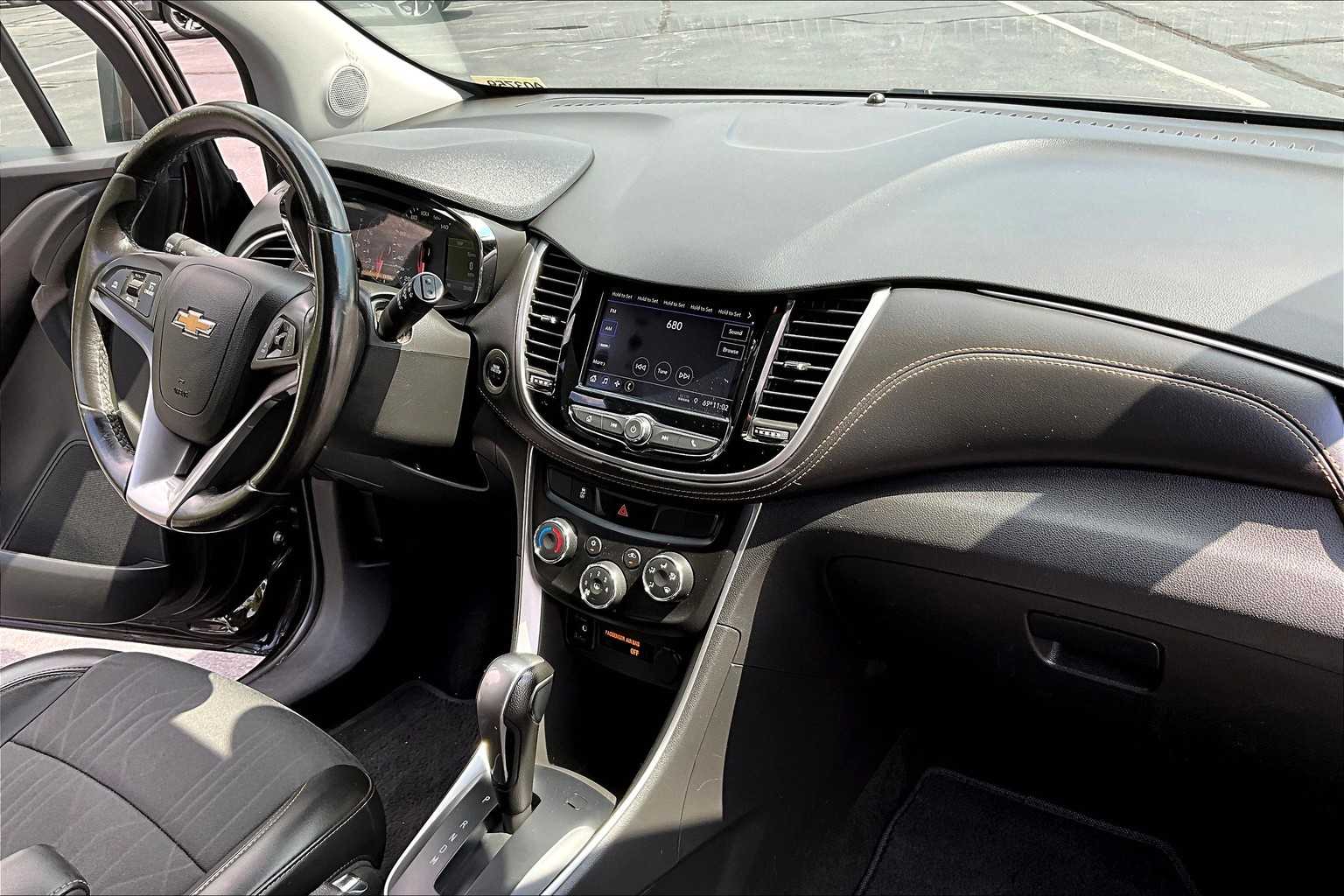 2022 Chevrolet Trax LT - Photo 21