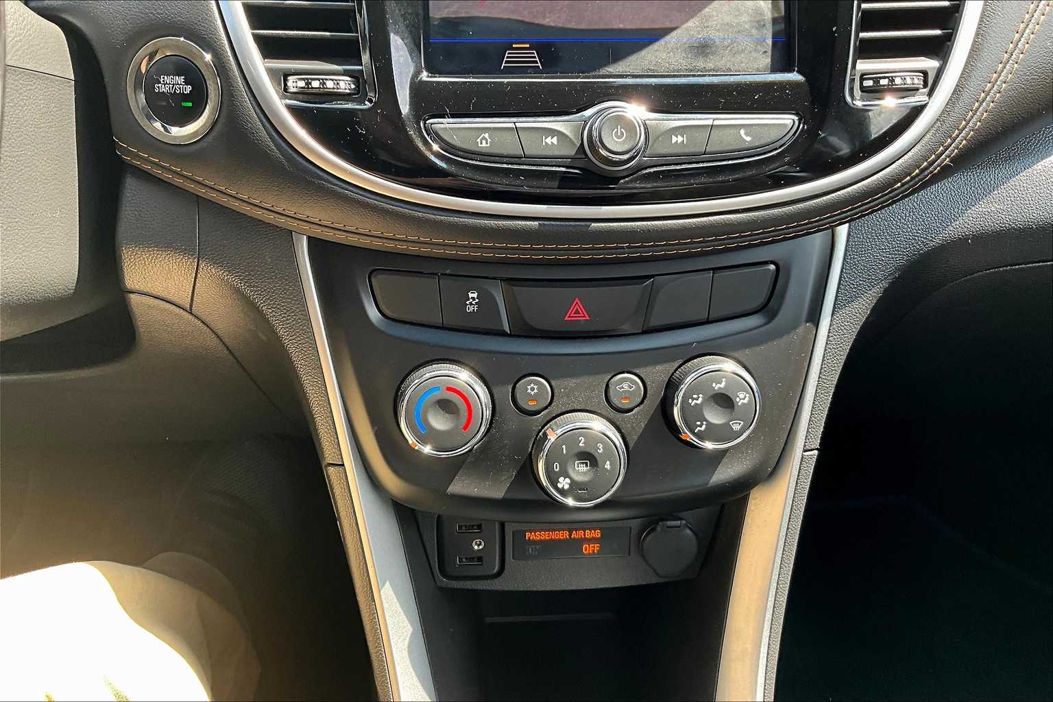 2022 Chevrolet Trax LT - Photo 26