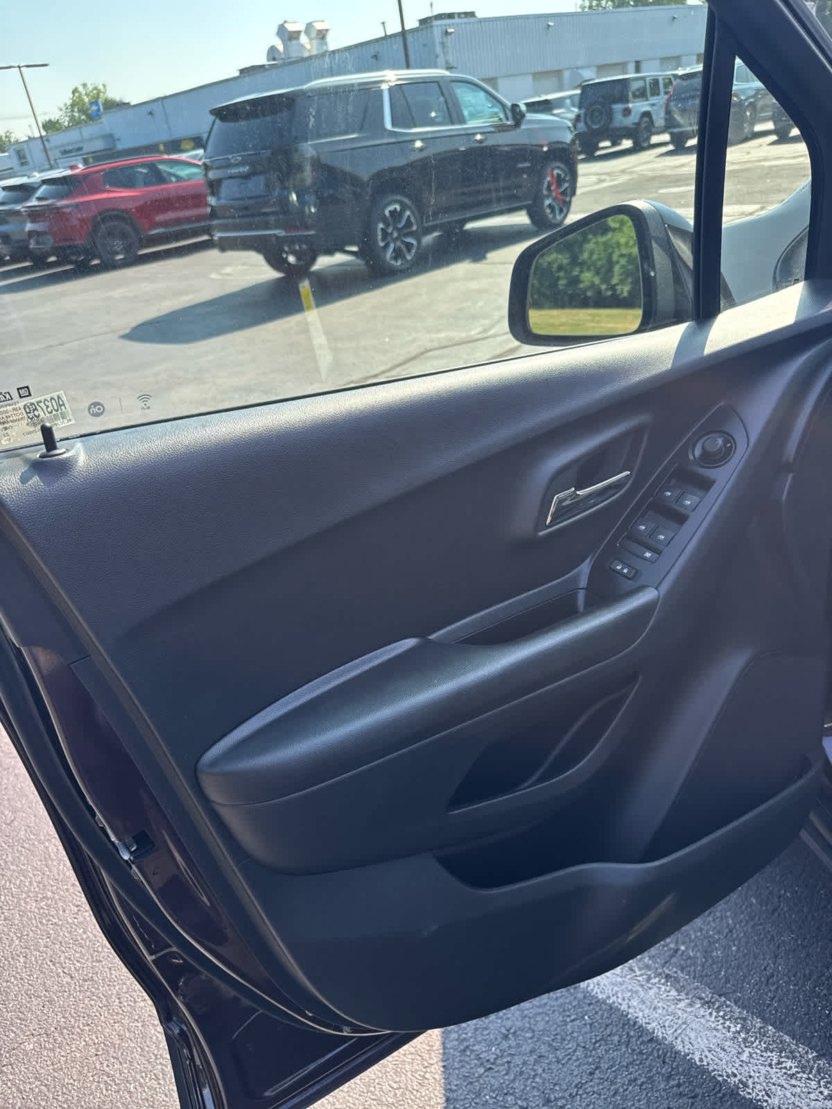 2022 Chevrolet Trax LT - Photo 10