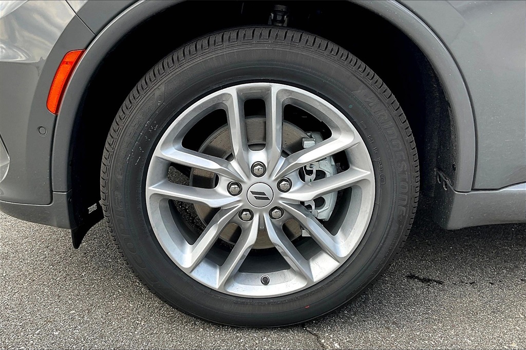 2025 Dodge Durango R/T Plus - Photo 8