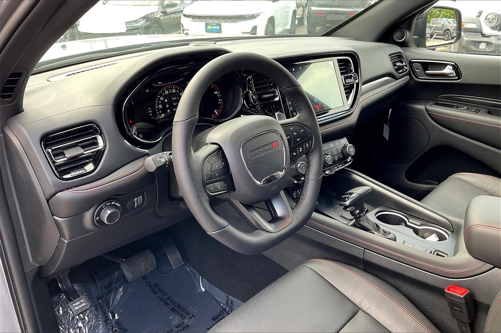 2025 Dodge Durango R/T Plus - Photo 9