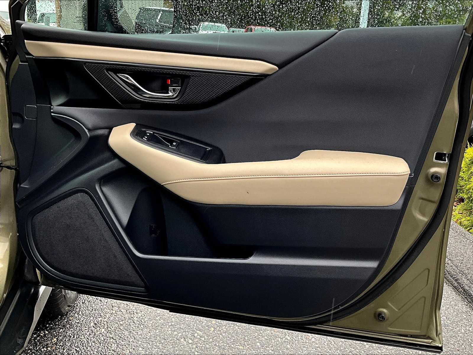 2022 Subaru Outback Premium - Photo 12