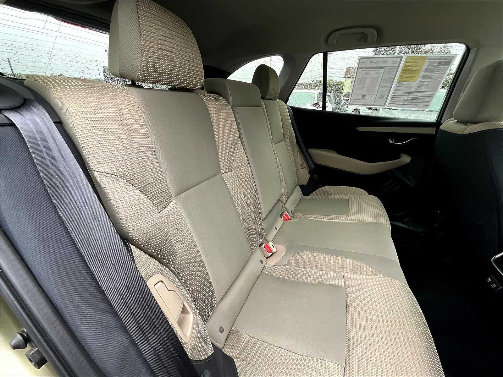 2022 Subaru Outback Premium - Photo 16