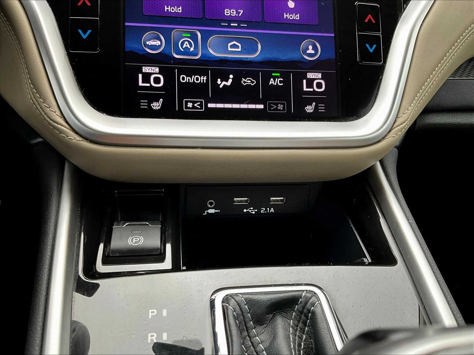 2022 Subaru Outback Premium - Photo 25