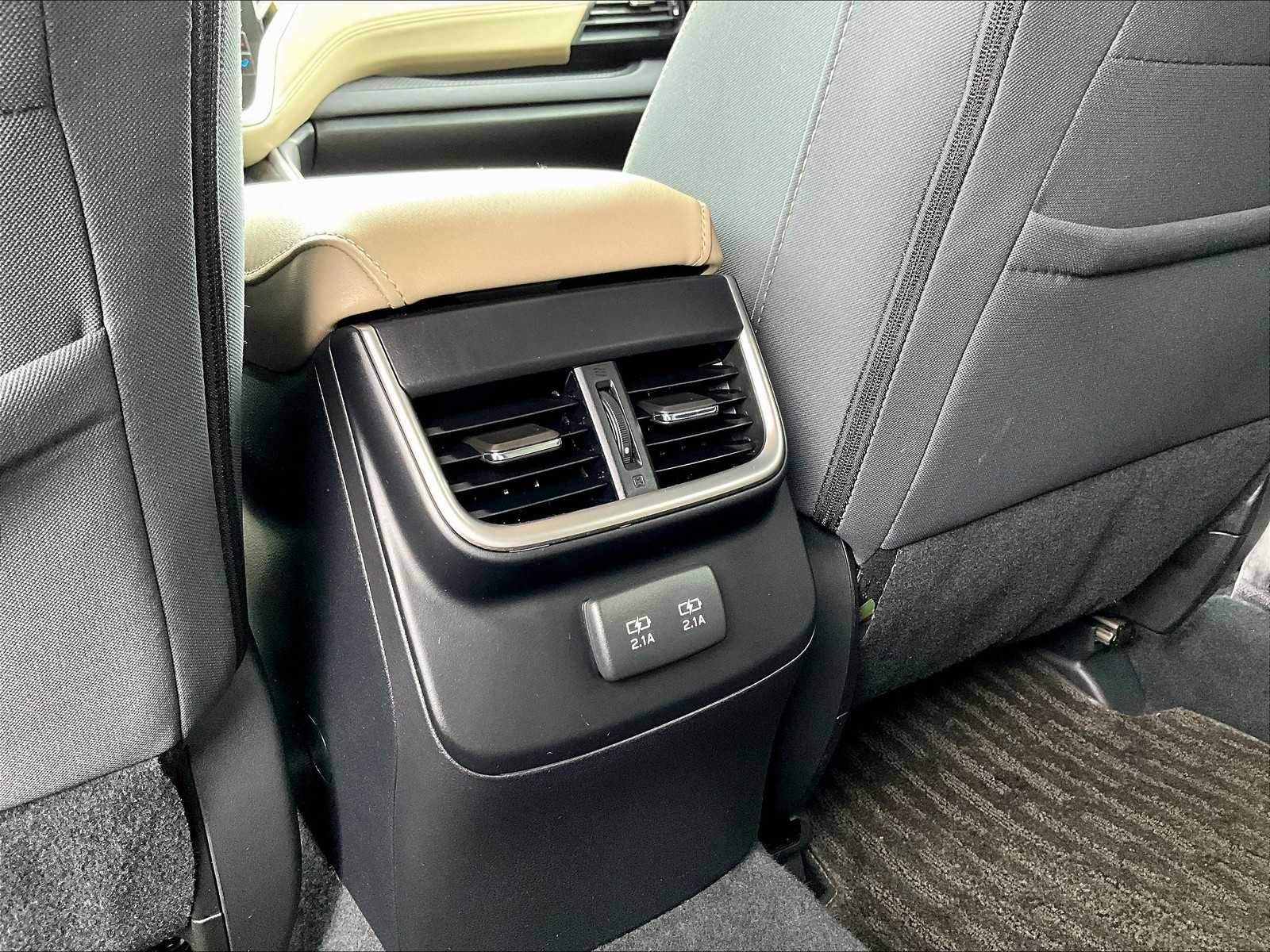 2022 Subaru Outback Premium - Photo 26