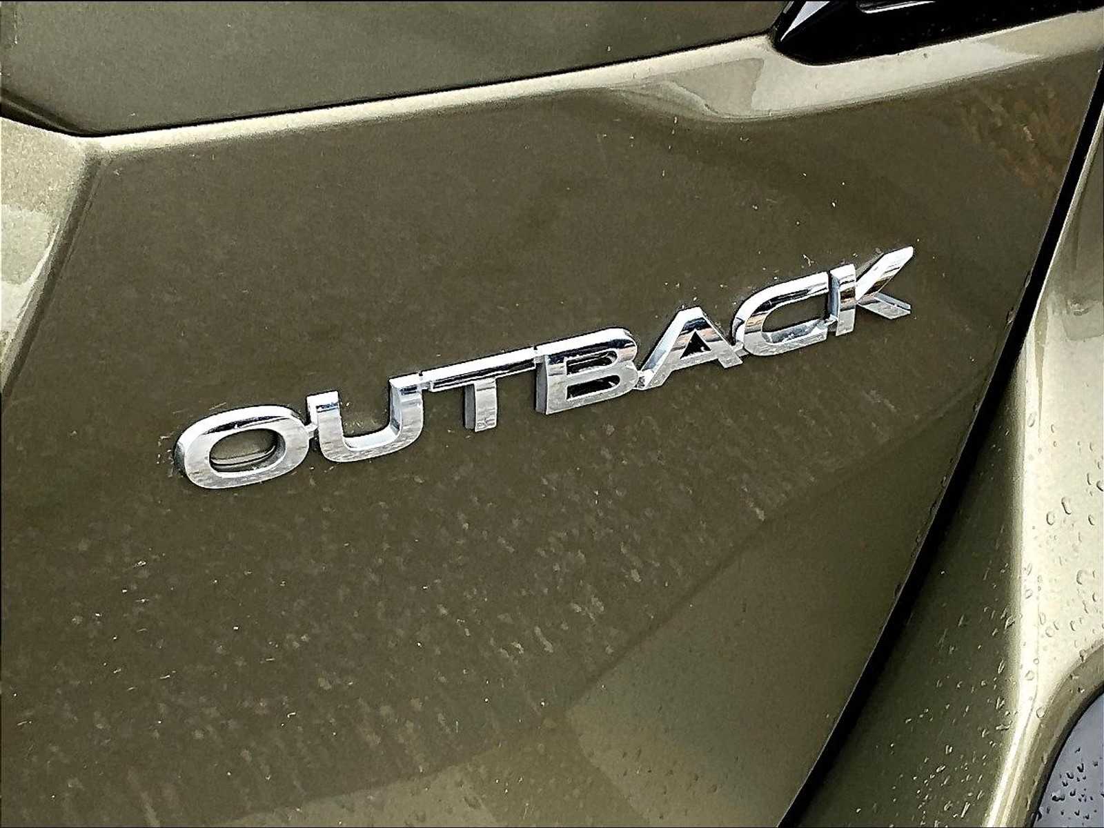 2022 Subaru Outback Premium - Photo 27