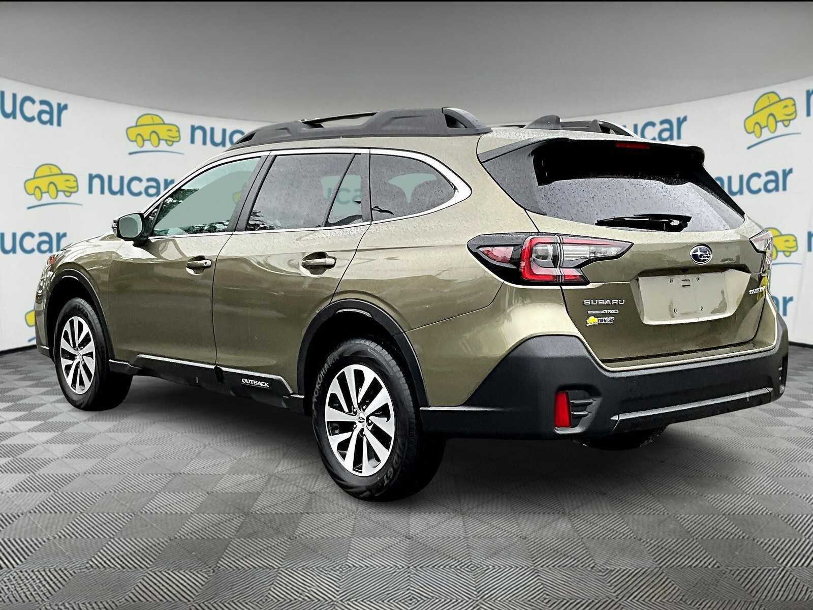 2022 Subaru Outback Premium - Photo 4