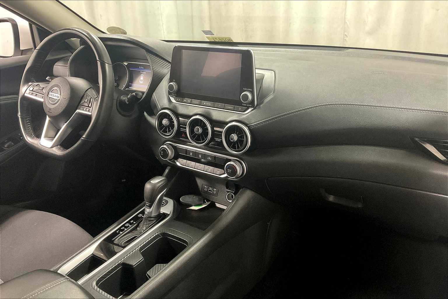 2023 Nissan Sentra SV - Photo 14