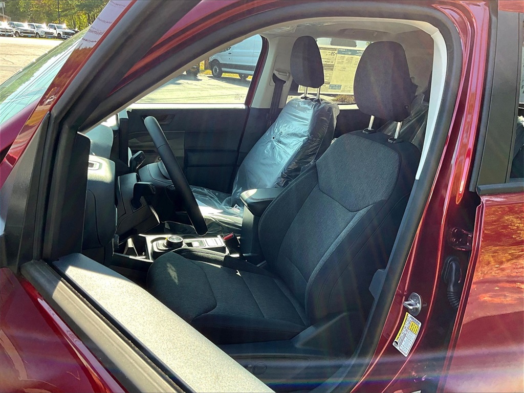 2025 Ford Maverick XLT - Photo 10