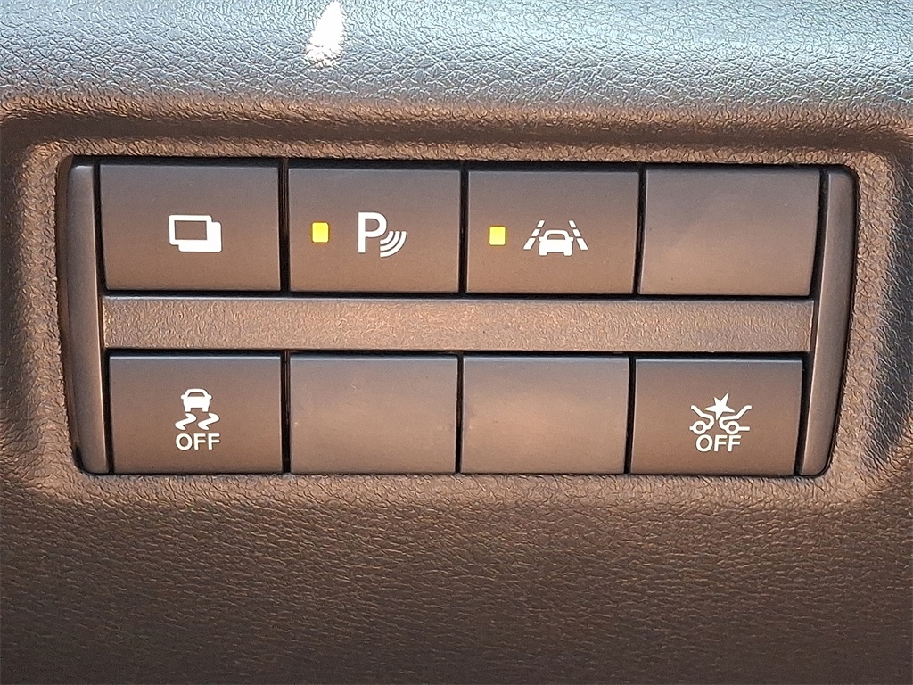 2025 Nissan Versa 1.6 S - Photo 16
