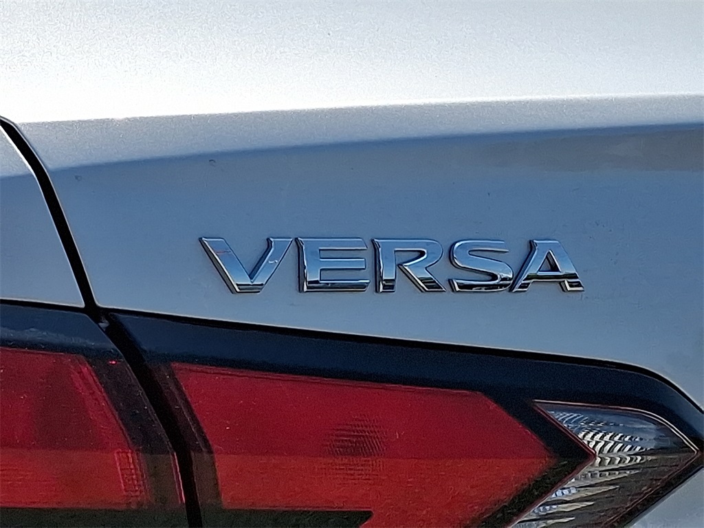 2025 Nissan Versa 1.6 S - Photo 20