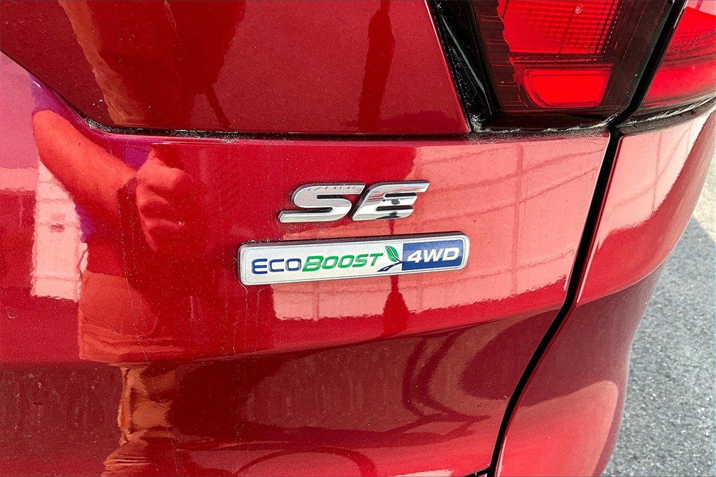 2019 Ford Escape SE - Photo 28