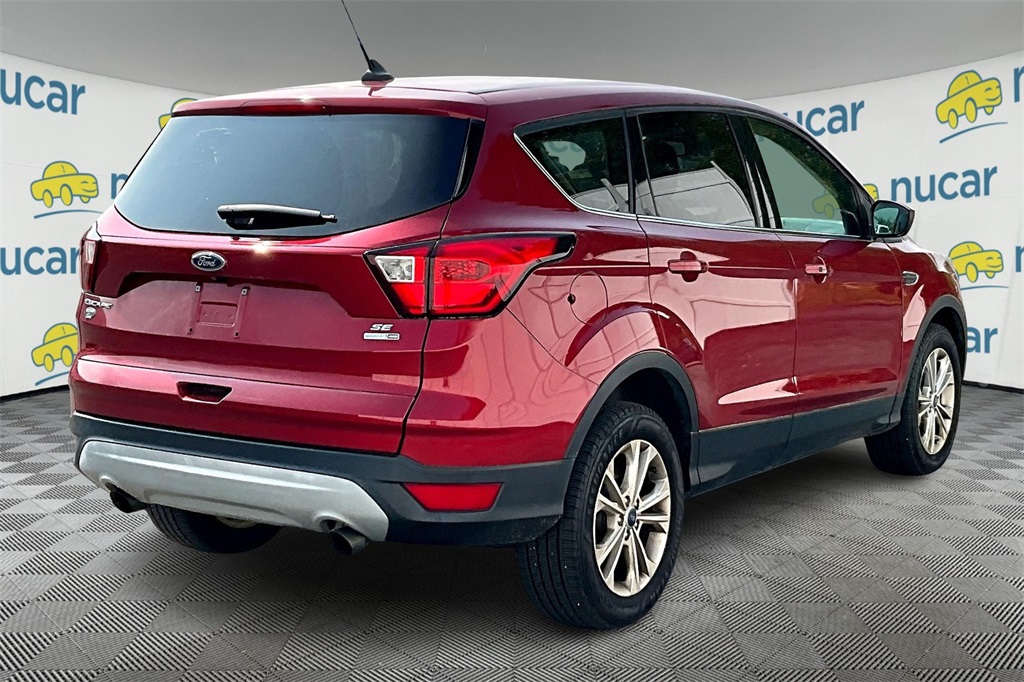 2019 Ford Escape SE - Photo 6