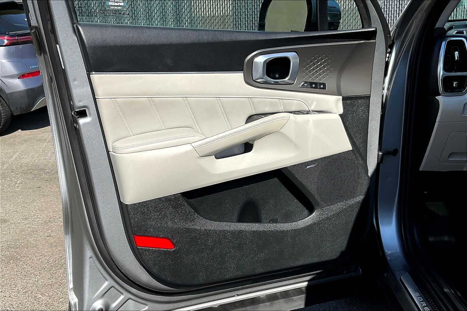 2023 Kia Sorento Hybrid SX Prestige - Photo 9