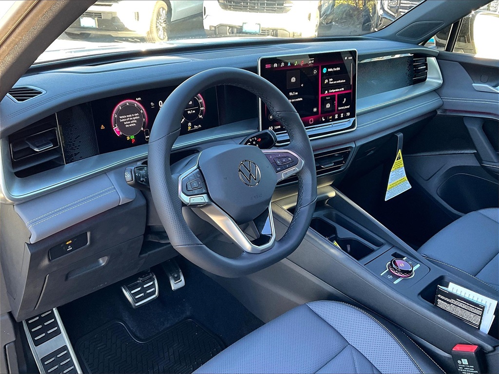 2025 Volkswagen Tiguan 2.0T SE R-Line Black - Photo 9