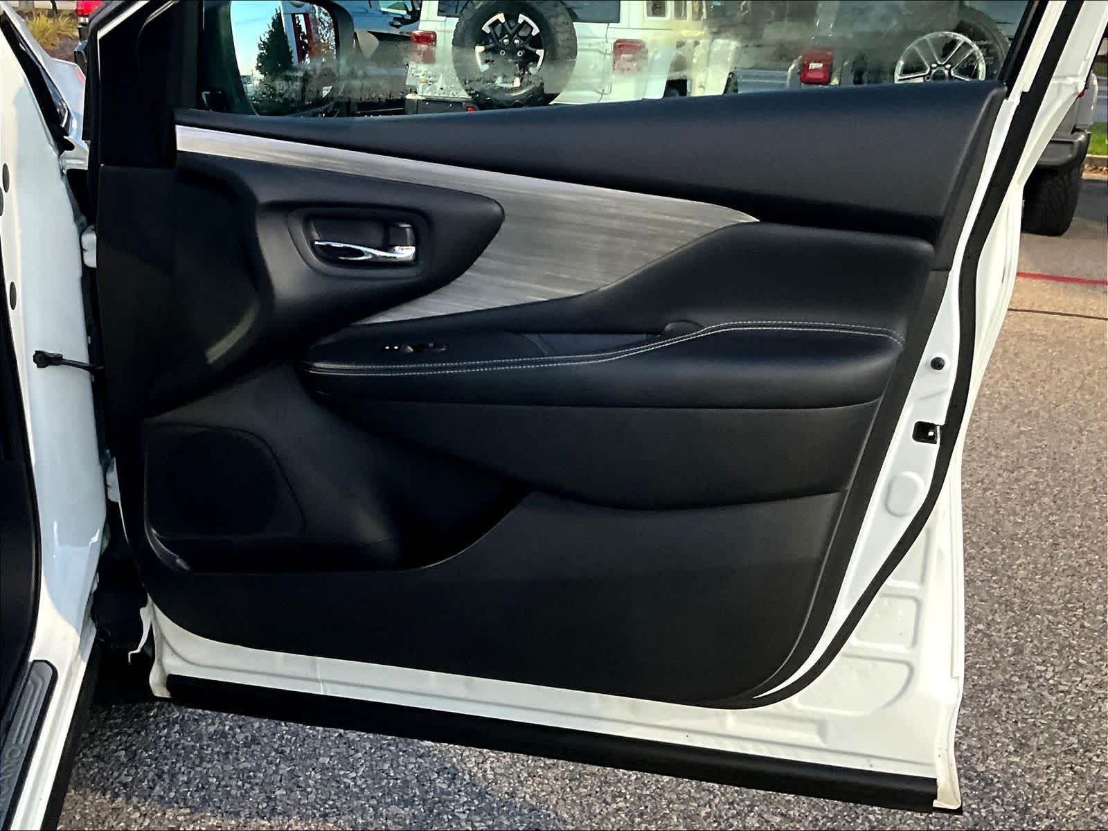 2016 Nissan Murano S - Photo 12