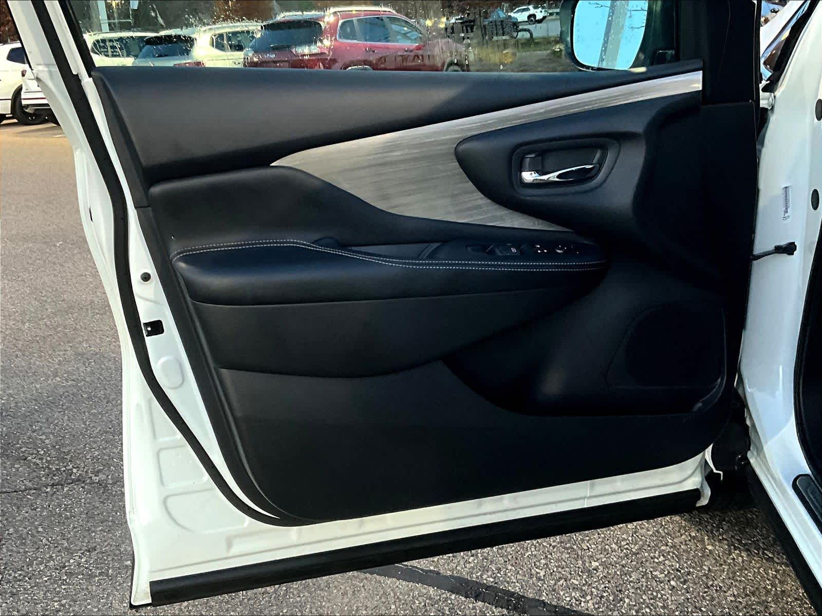 2016 Nissan Murano S - Photo 9