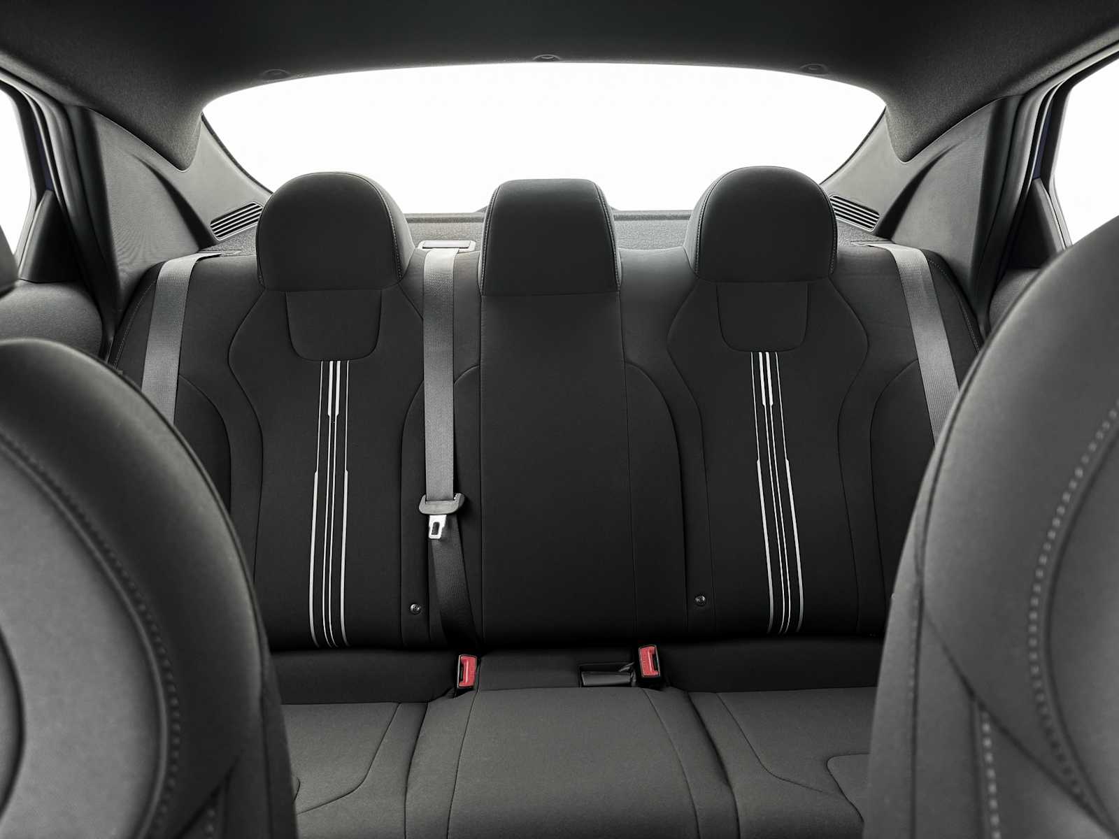 2025 Hyundai Elantra SEL Sport - Photo 16