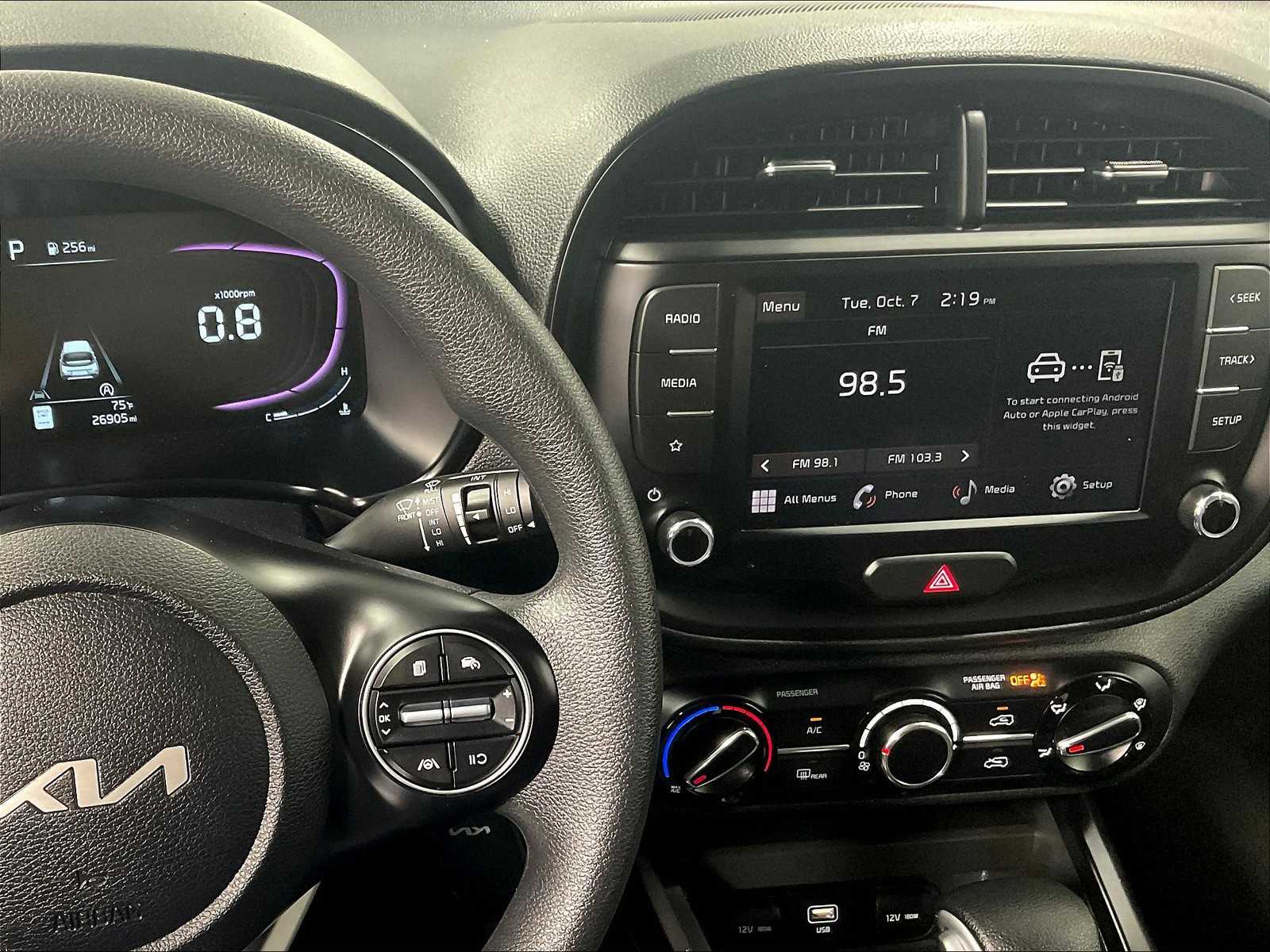 2023 Kia Soul LX - Photo 19