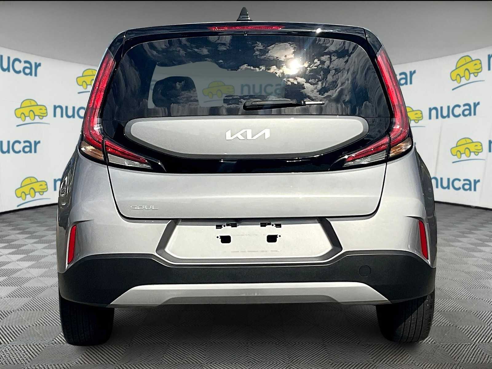 2023 Kia Soul LX - Photo 5